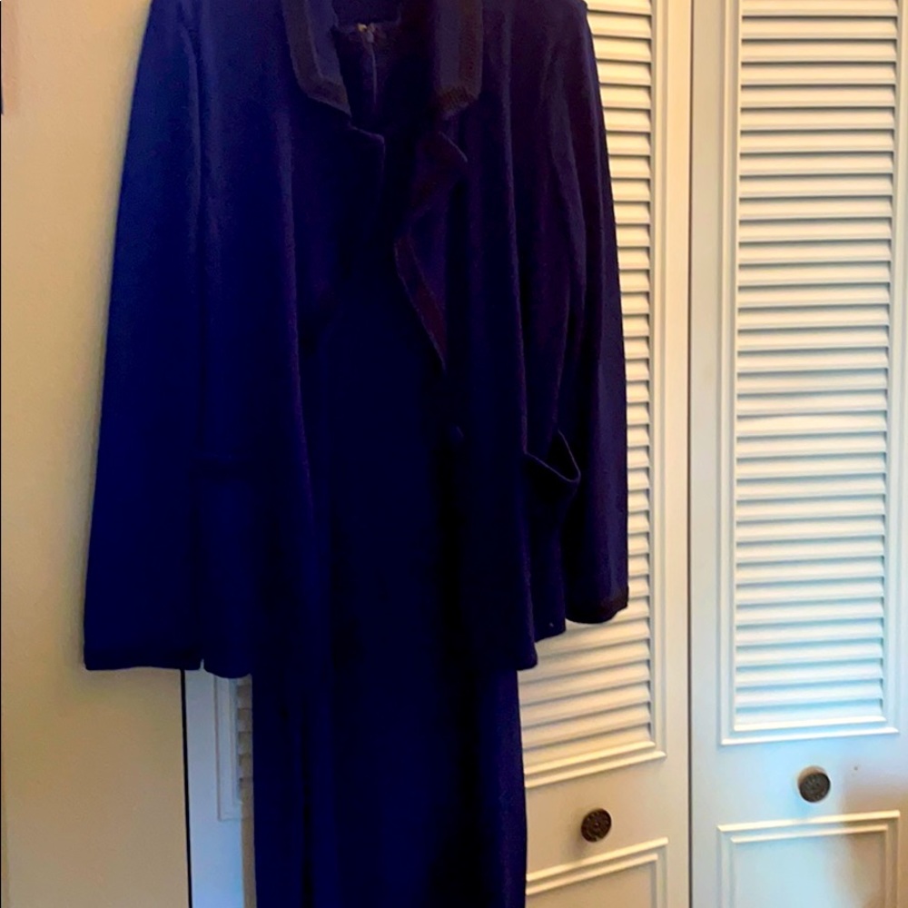 2 pieces St.John Collection navy& black trim knit